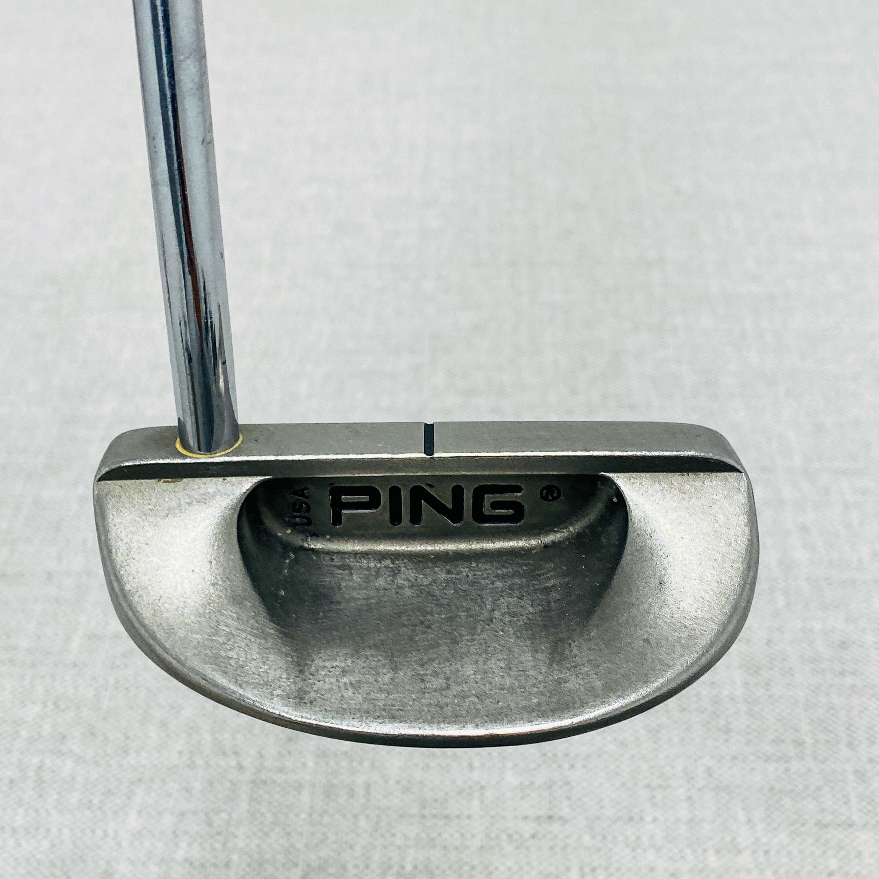 Ping Darby i Putter deals 35.5” RH mallet style. Great condition! See pics