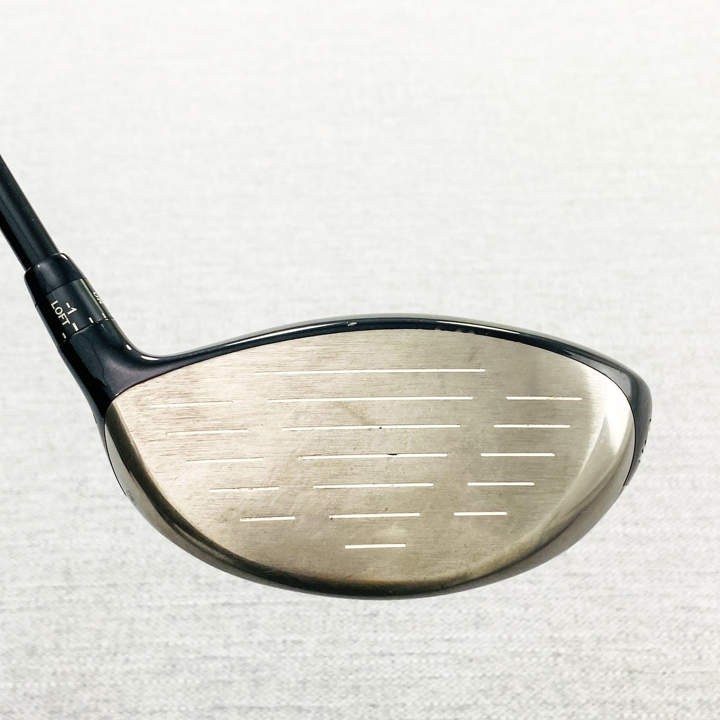 Srixon Z765 Left Hand Driver. 9.5 Degree (adjustable), Extra Stiff - Very Good Condition # 13181