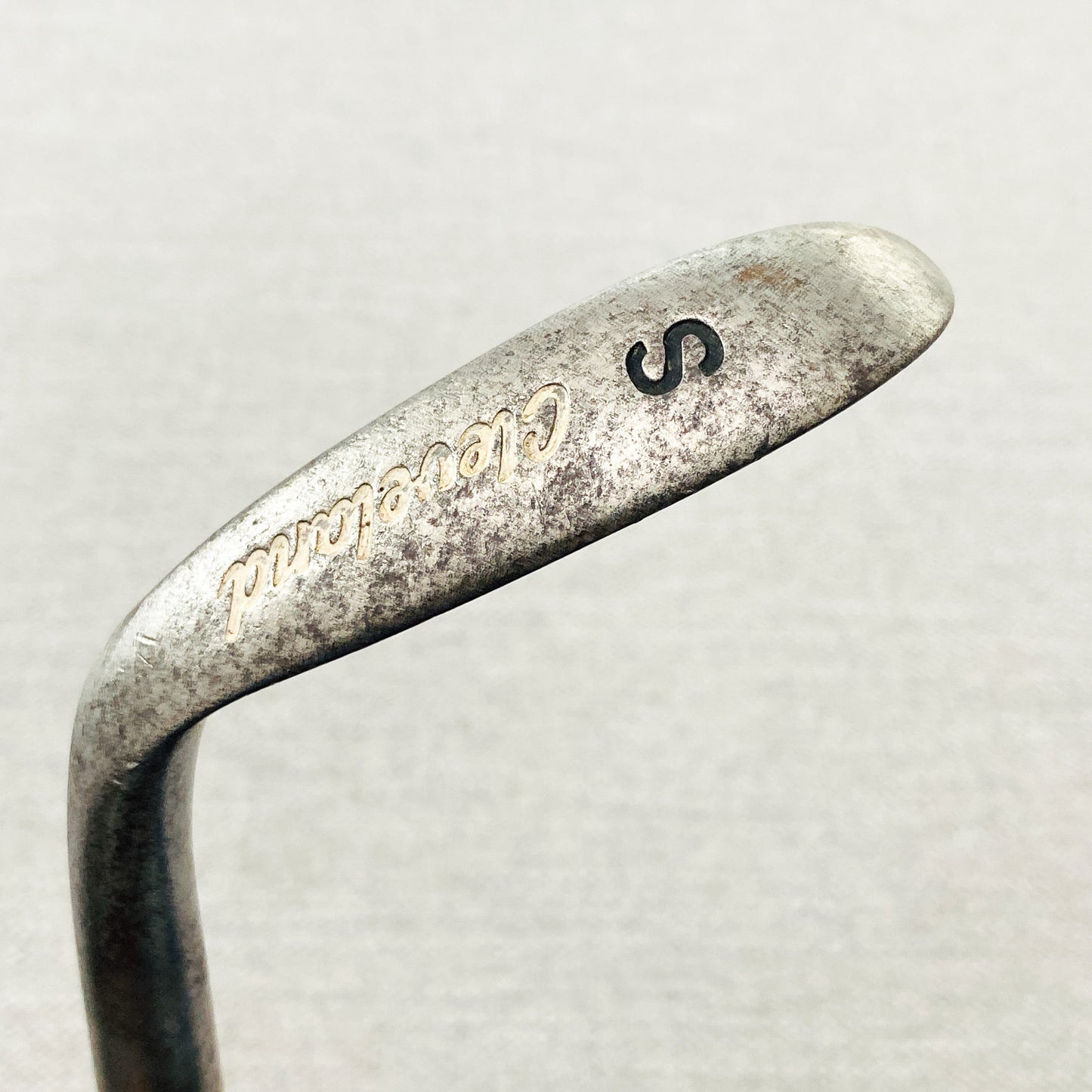 Cleveland REG 588 Tour Action RTG Sand Wedge. 57 Degree, Stiff Flex - Very Good Condition # 13655